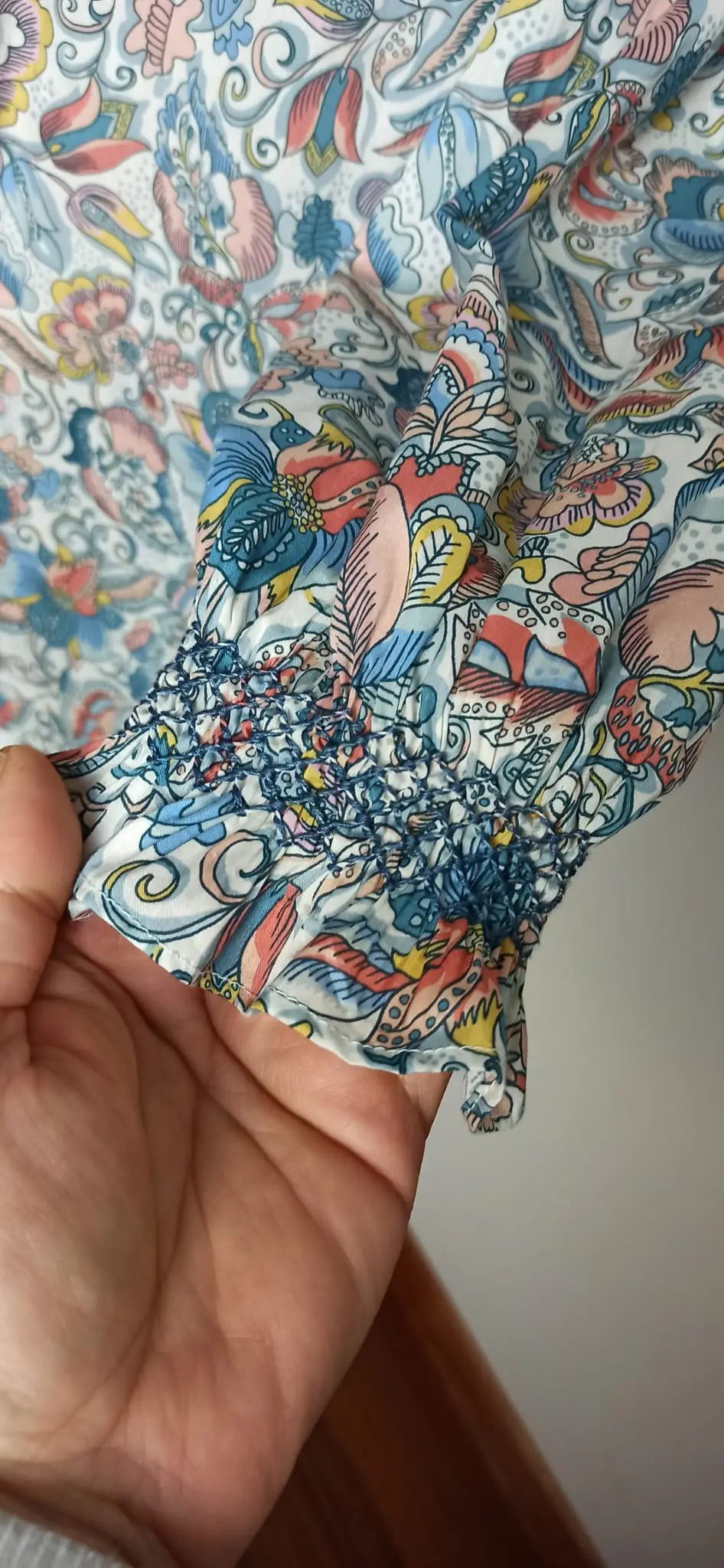 Blusa de Mujer “Blooms” punto smock ~Pre Order~ - Imagen 4