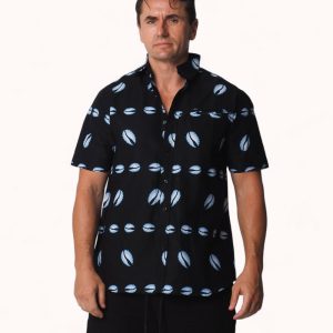 Camisa africana estampada de cauris