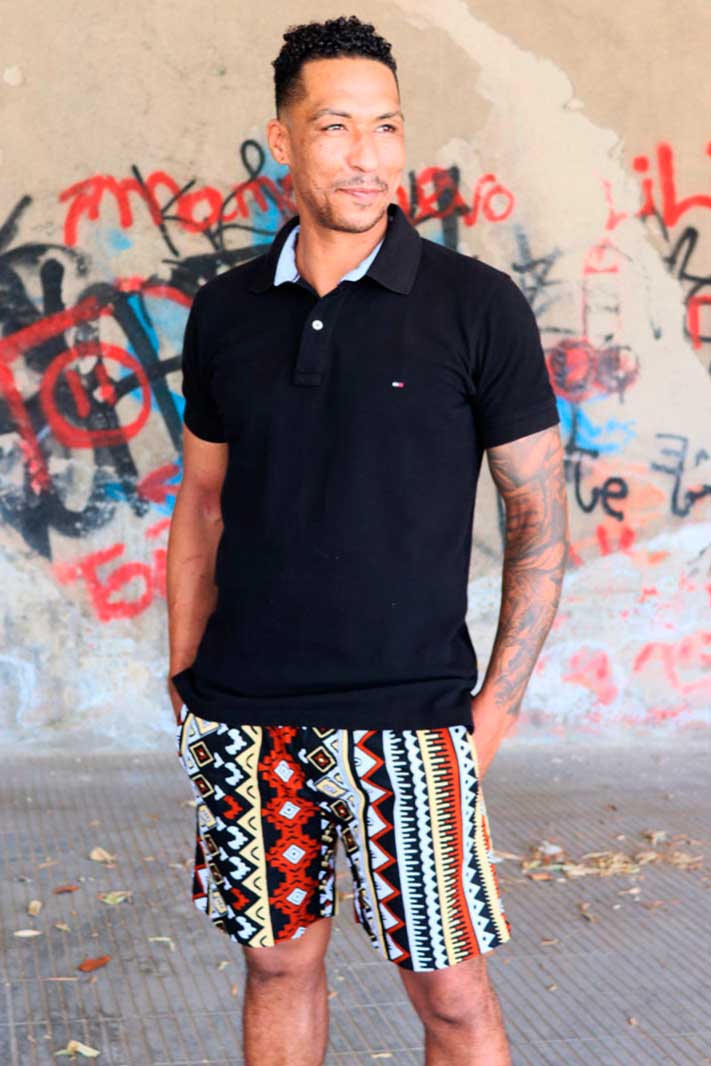 Pantalón corto unisex tela wax bogolan - Imagen 3