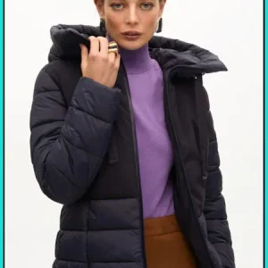 Anorak Corto Acolchado Entallado a Contraste Marino LOLA CASADEMUNT Ref. LF2501024