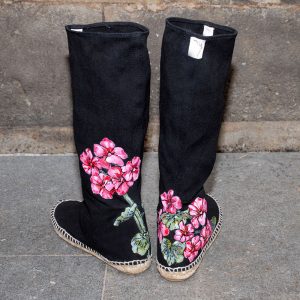 Bota espadrilla Buterfly Garden Negra