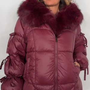 Anorak acolchado con capucha de pelo GRANATE