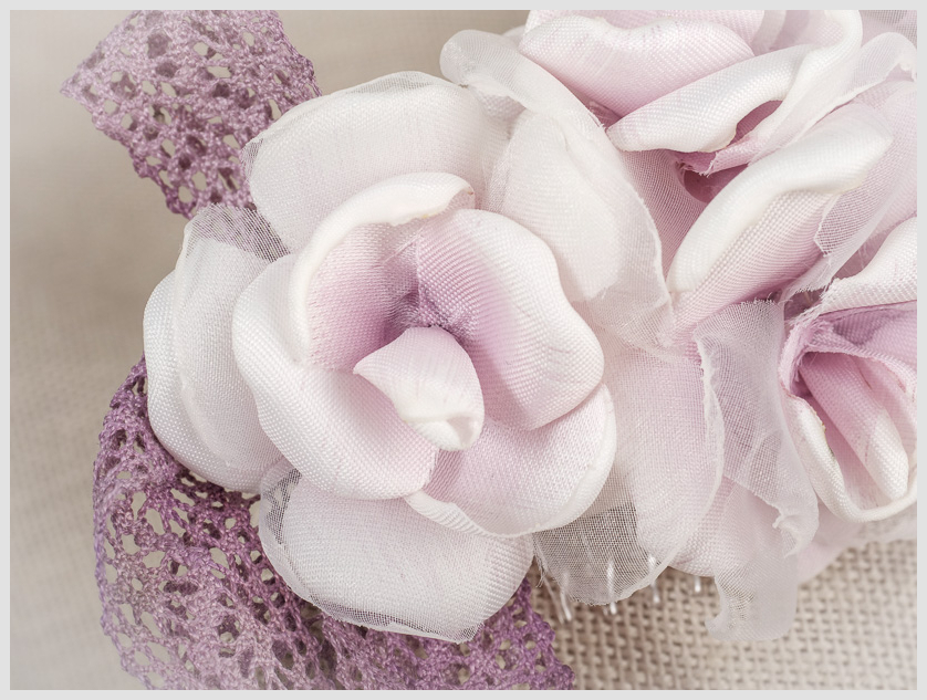 ZOYSAN TOCADO CEREMONIA COMUNIÓN FLORES 12765 - Imagen 2