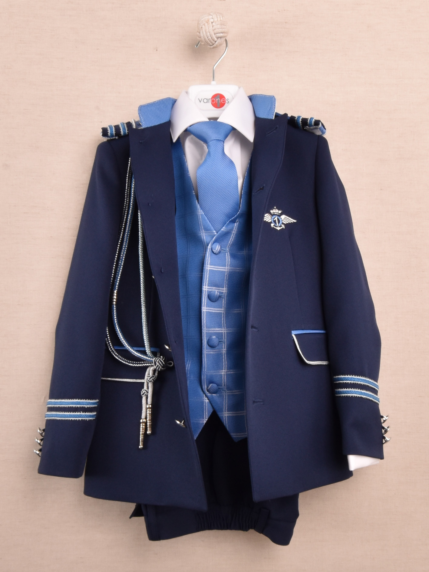 —TRAJE DE COMUNION 2026 ALMIRANTE VARONES 10-2133